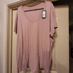 Universal Thread NWT tee, 4x plus tshirt